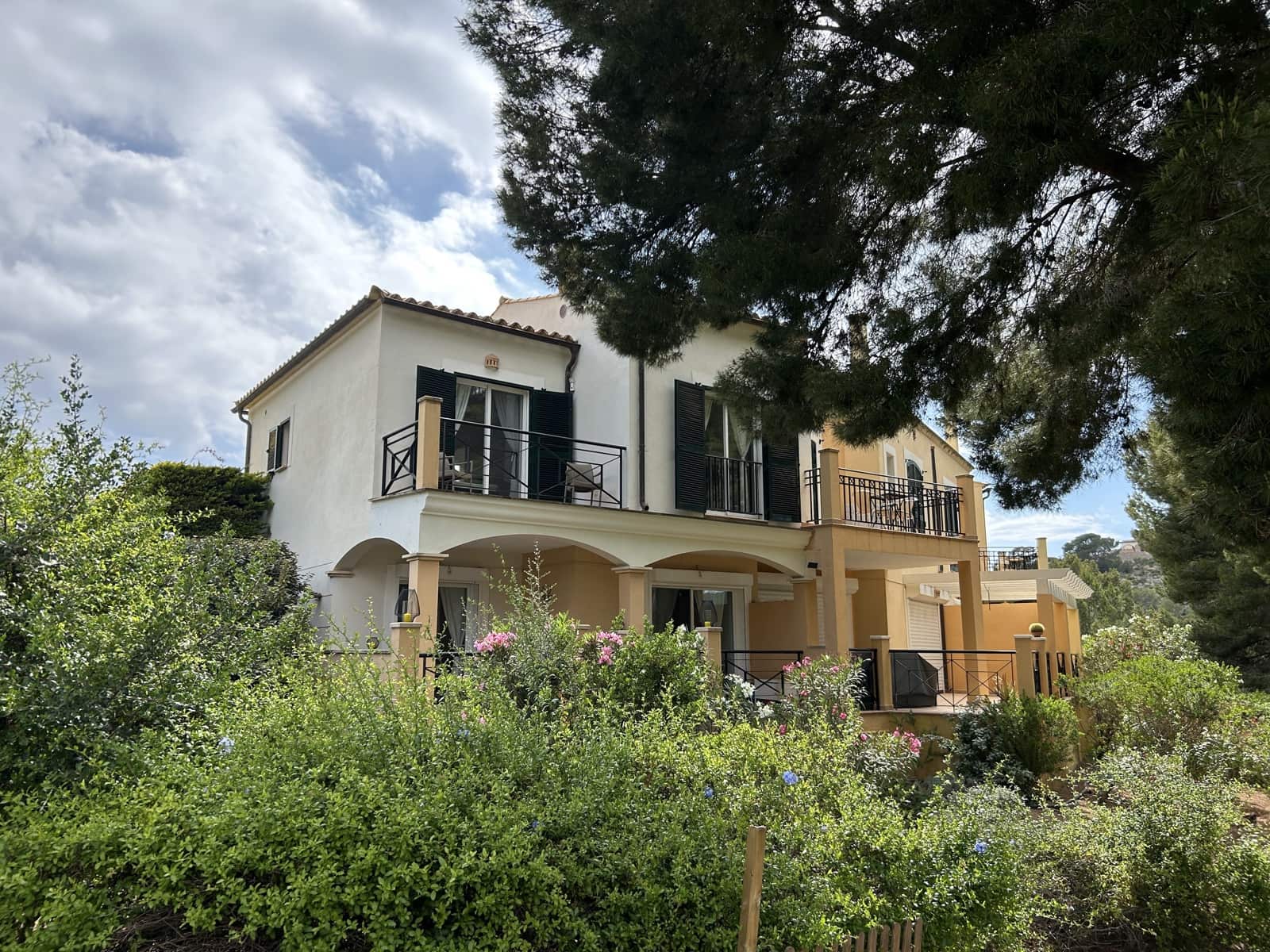2 chambre Villa/Maison Mitoyenne à vendre à Es Camp De Mar / El Camp De Mar avec piscine garage - 710 000 € (Ref: 10019826)
