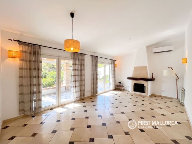 3 bedroom Villa for rent in Costa de la Calma, Calvià with garage - € 2,800 (Ref: 10021692)