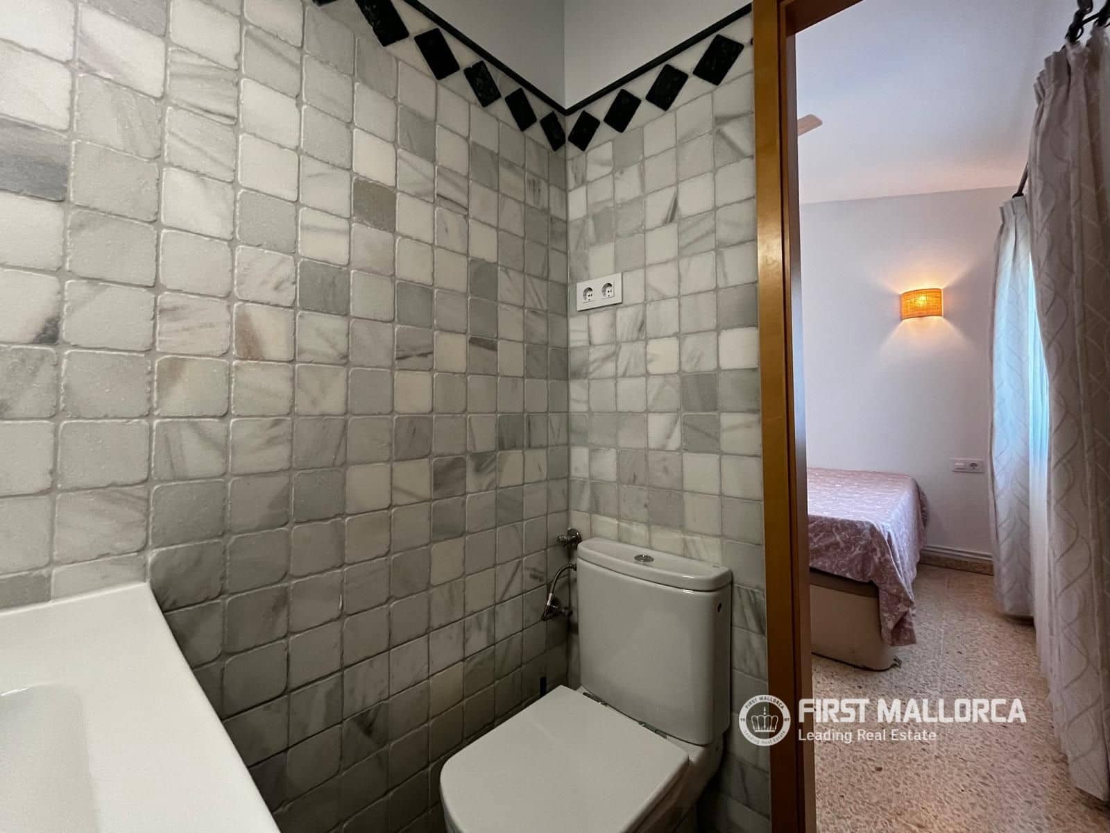 3 bedroom Villa for rent in Costa de la Calma with garage - € 2,800 (Ref: 10021692)