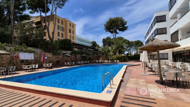 1 chambre Appartement à vendre à Santa Ponsa, Calvià avec piscine garage - 215 000 € (Ref: 10021693)