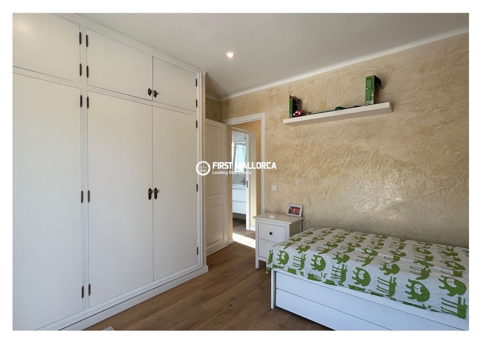 3 sovrum Villa till salu i Son Ferrer med pool garage - 1 350 000 € (Ref: 10023347)