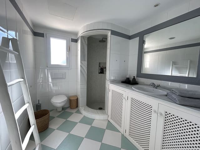 Chalet de 5 habitaciones en Puerto de Andratx, Andratx en alquiler con piscina - 11.000 € (Ref: 10023348)
