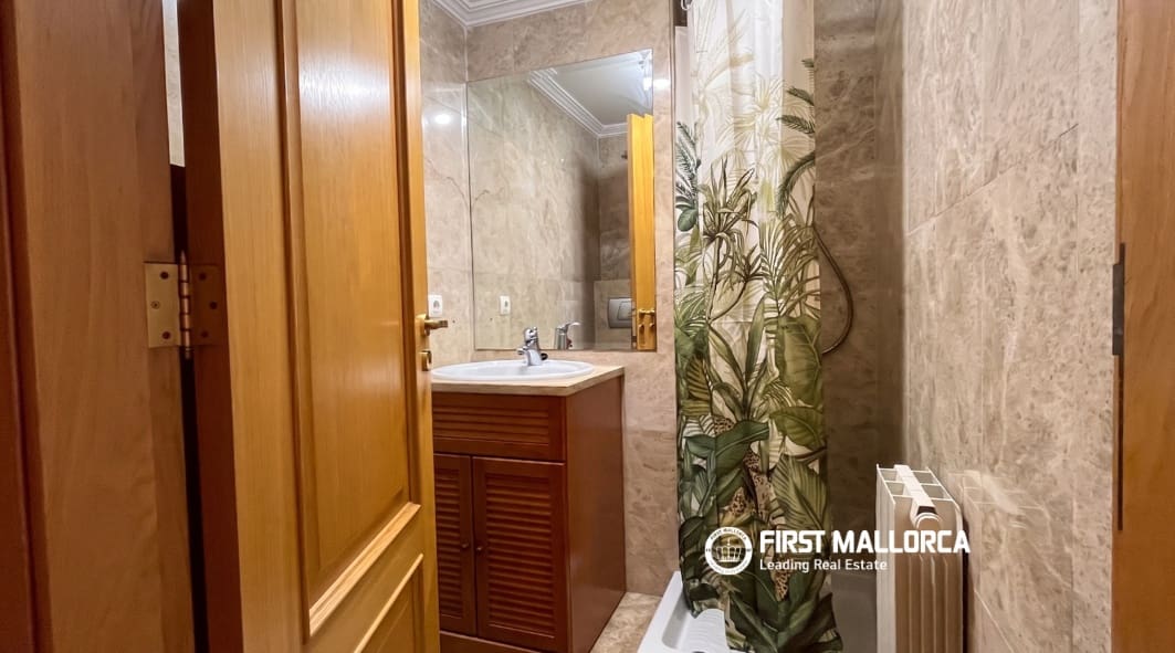3 bedroom Apartment for rent in Palma de Mallorca with garage - € 3,200 (Ref: 10026569)