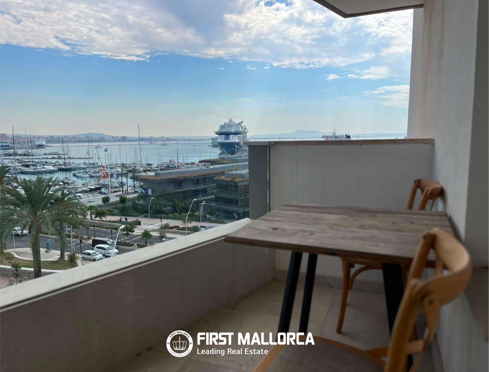 Appartement de 3 chambres à louer à Palma de Mallorca avec piscine garage - 4 000 € (Ref: 10030870)