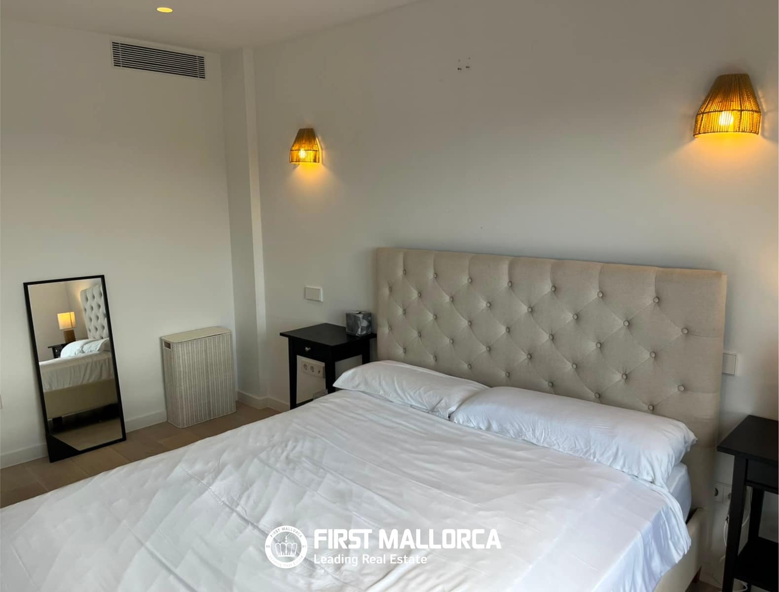 Appartement de 3 chambres à louer à Palma de Mallorca avec piscine garage - 4 000 € (Ref: 10030870)