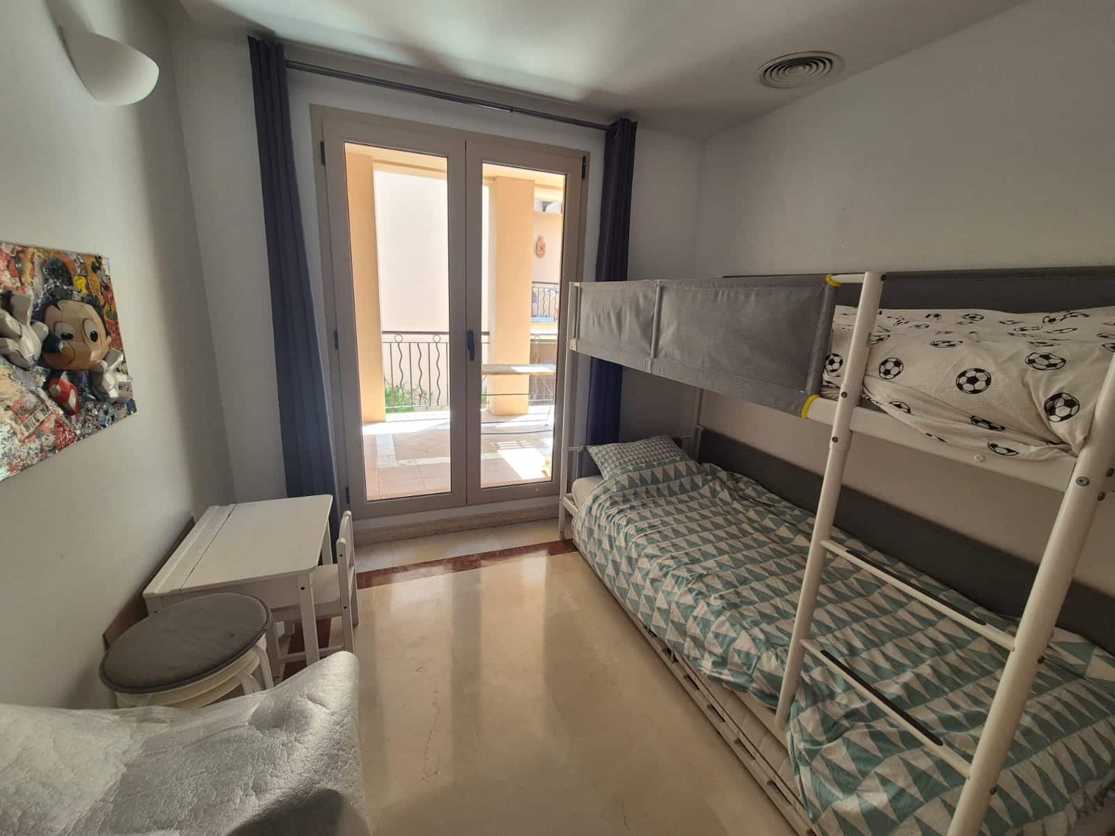 3 sovrum Lägenhet att hyra i Santa Ponsa med pool garage - 2 800 € (Ref: 10030871)