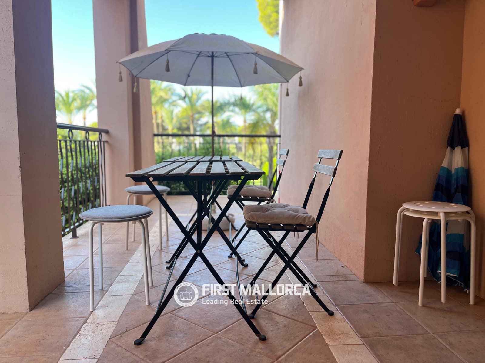 3 quarto Apartamento para arrendar em Santa Ponsa com piscina garagem - 2 800 € (Ref: 10030871)