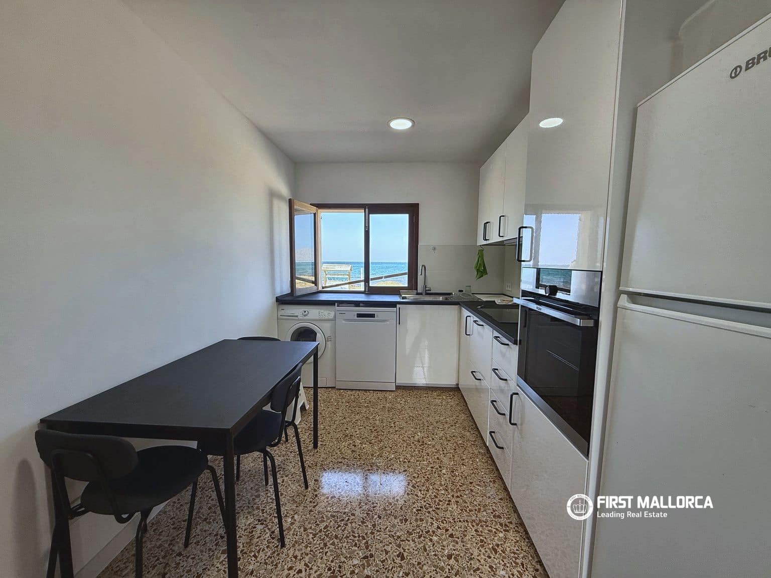 3 Zimmer Villa zu vermieten in Son Serra de Marina mit Garage - 2.500 € (Ref: 10032468)