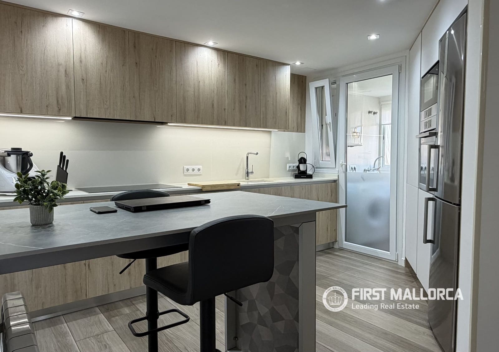 3 slaapkamer Appartement te huur in Son Veri Nou met garage - € 2.750 (Ref: 10035770)