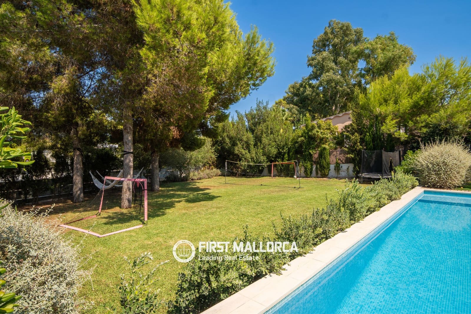 6 Zimmer Villa zu vermieten in Santa Ponsa mit Pool Garage - 10.000 € (Ref: 10035774)