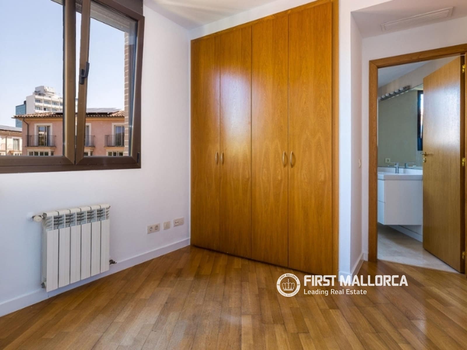 3 Zimmer Apartment zu vermieten in Palma de Mallorca mit Garage - 2.900 € (Ref: 10039963)