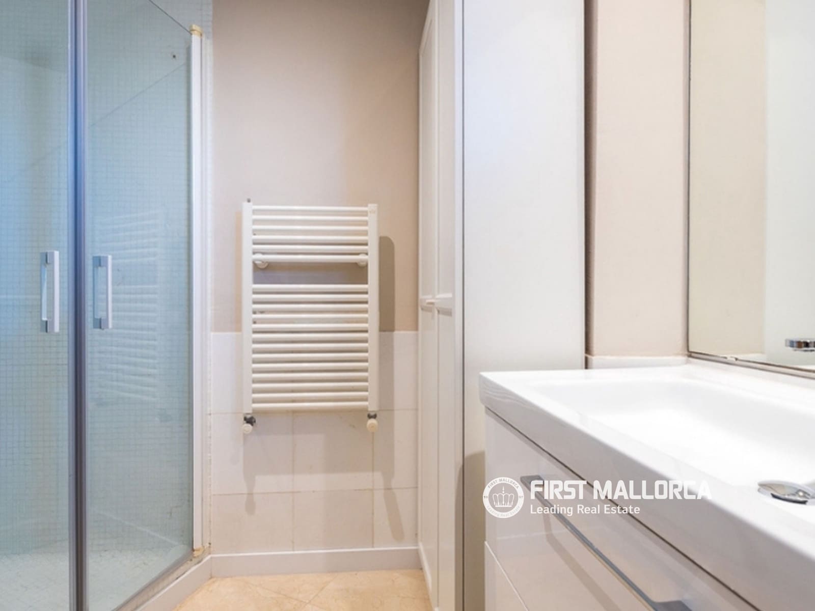 3 Zimmer Apartment zu vermieten in Palma de Mallorca mit Garage - 2.900 € (Ref: 10039963)