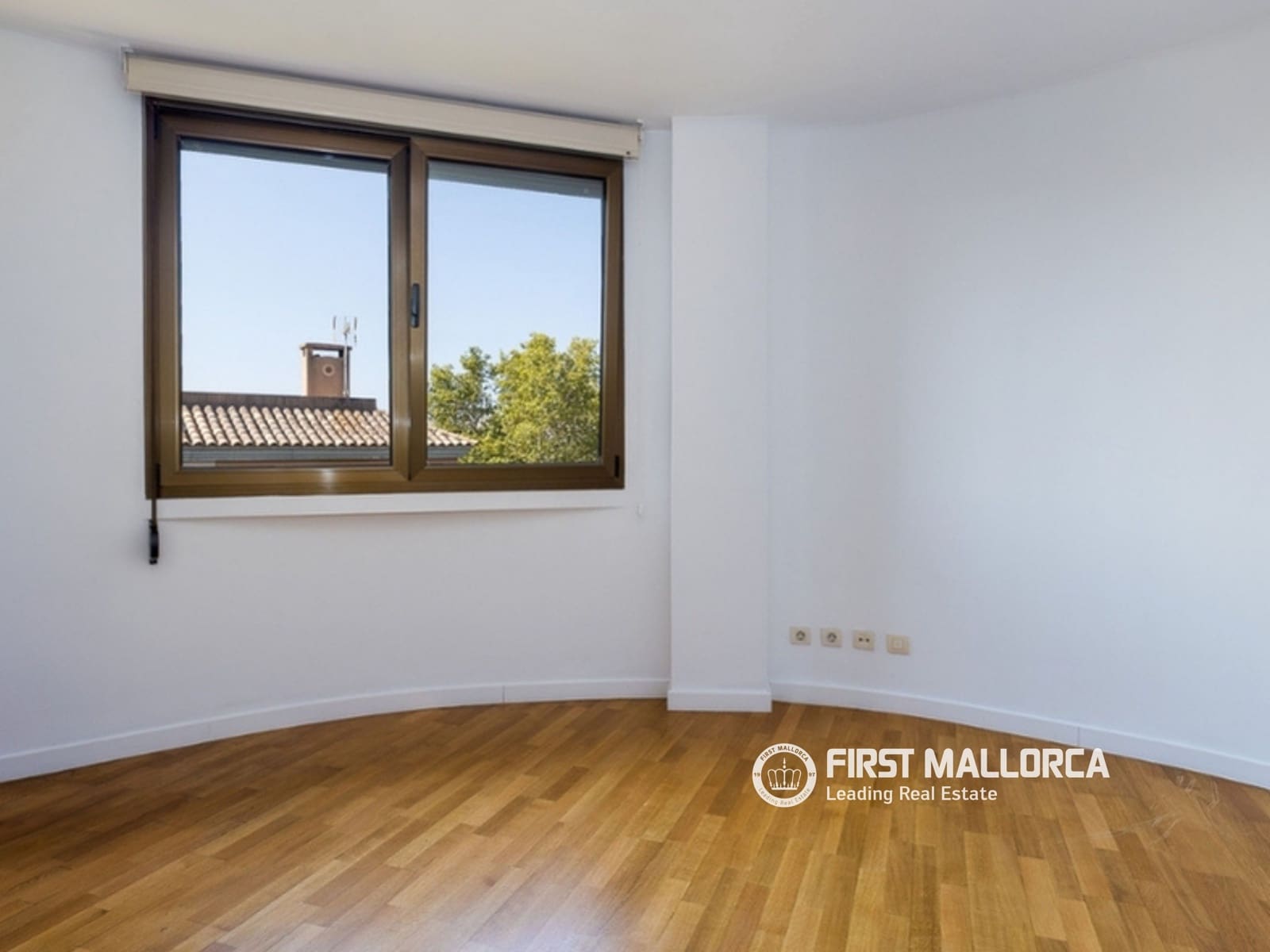 3 Zimmer Apartment zu vermieten in Palma de Mallorca mit Garage - 2.900 € (Ref: 10039963)