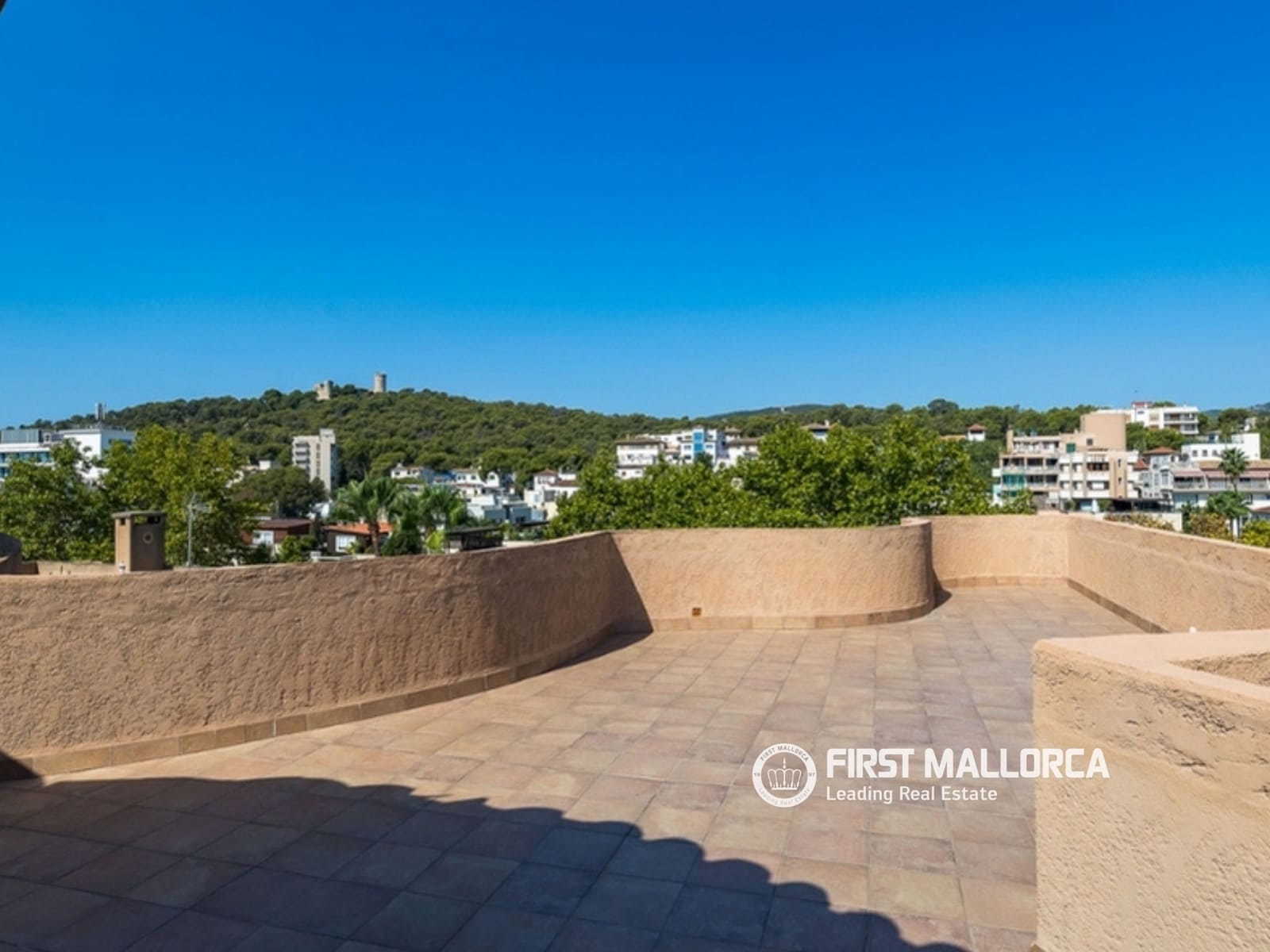 3 Zimmer Apartment zu vermieten in Palma de Mallorca mit Garage - 2.900 € (Ref: 10039963)