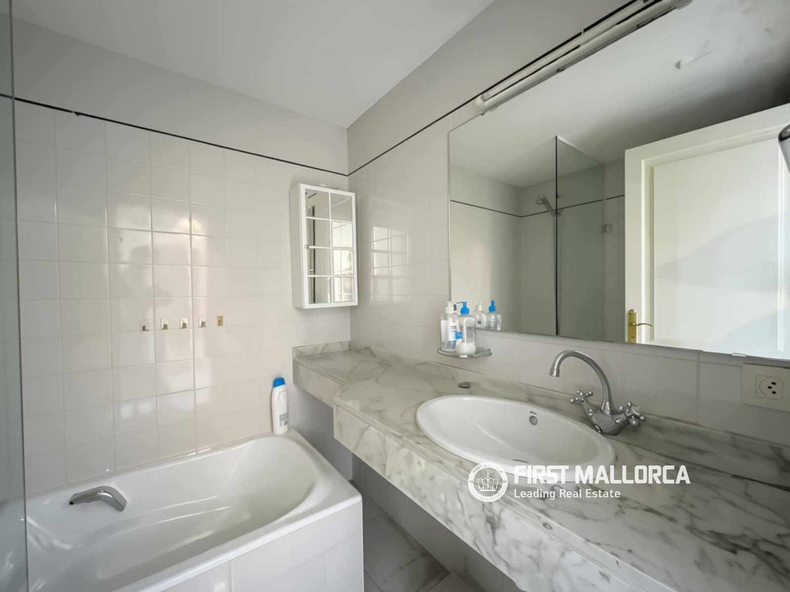 1 quarto Apartamento para venda em Bendinat com piscina garagem - 450 000 € (Ref: 10039964)