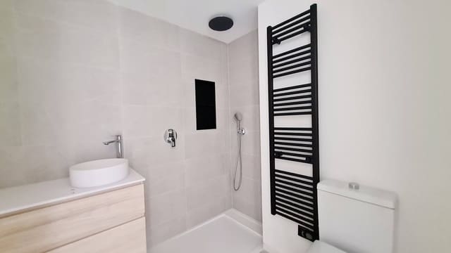 Apartamento de 2 habitaciones en San Agustín / Sant Agustí, Palma de Mallorca en alquiler con piscina garaje - 2.950 € (Ref: 10044260)