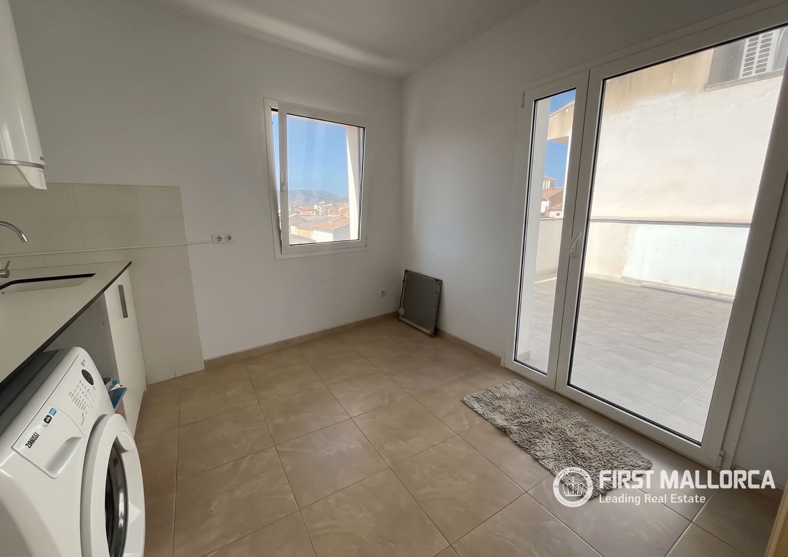 3 slaapkamer Appartement te huur in Sa Pobla - € 2.000 (Ref: 10046194)