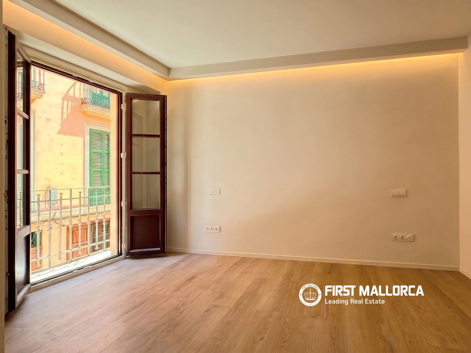 3 bedroom Apartment for sale in Palma de Mallorca - € 1,495,000 (Ref: 10046195)