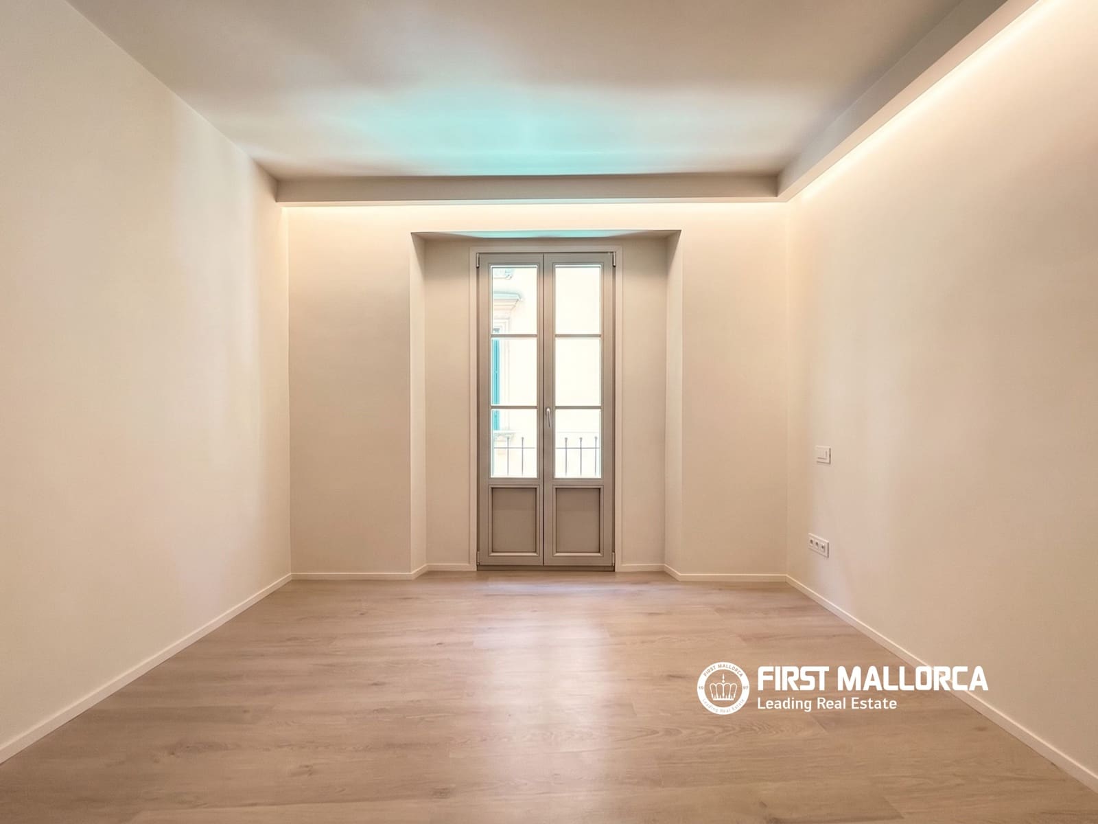 3 bedroom Apartment for sale in Palma de Mallorca - € 1,495,000 (Ref: 10046195)