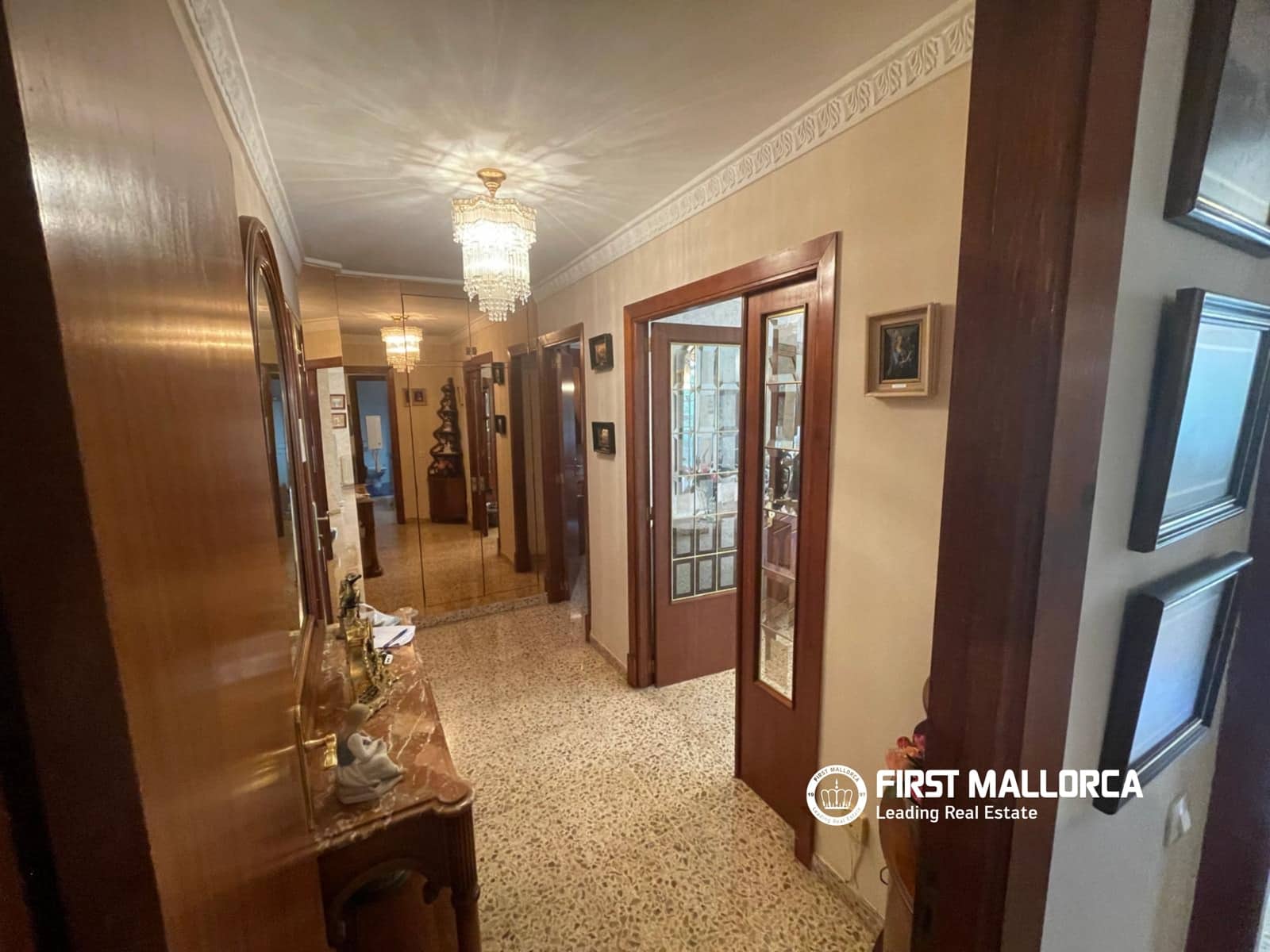 5 soverom Leilighet til salgs i Palma de Mallorca med garasje - € 530 000 (Ref: 10046196)