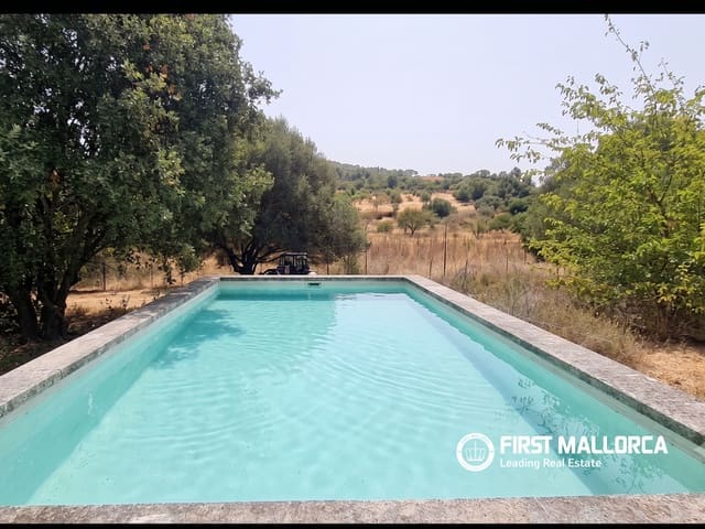 4 bedroom Finca/Country House for rent in Marratxí with pool garage - € 4,000 (Ref: 10046198)