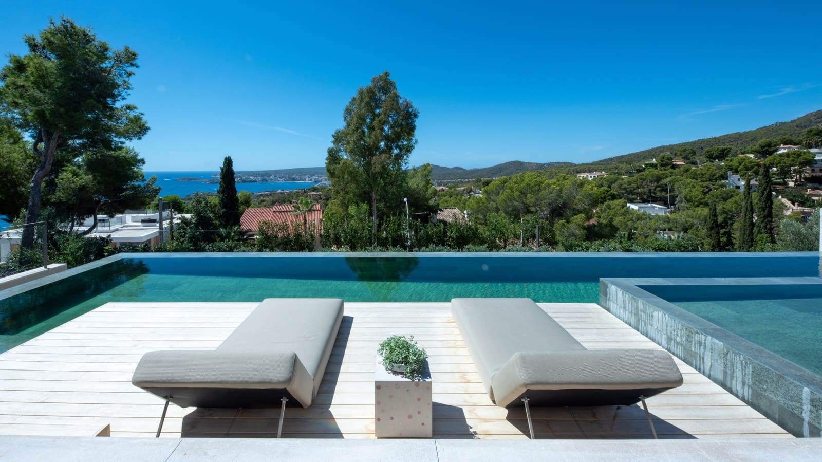 6 sovrum Villa till salu i Costa d'en Blanes med pool garage - 25 000 000 € (Ref: 10048502)