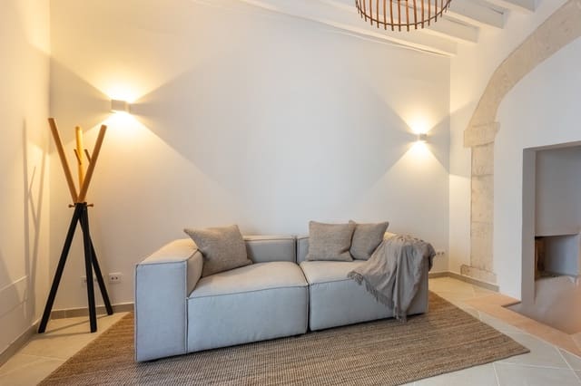 3 Zimmer Villa zu vermieten in Selva mit Pool - 2.750 € (Ref: 10054420)