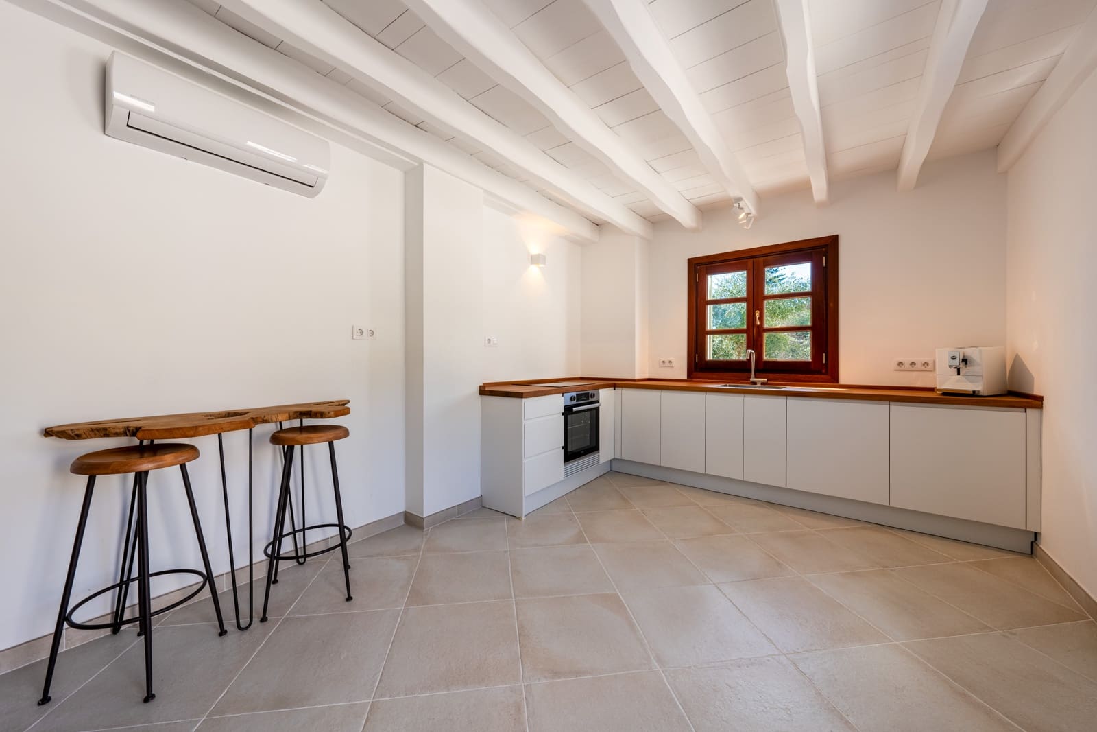 3 Zimmer Villa zu vermieten in Selva mit Pool - 2.750 € (Ref: 10054420)
