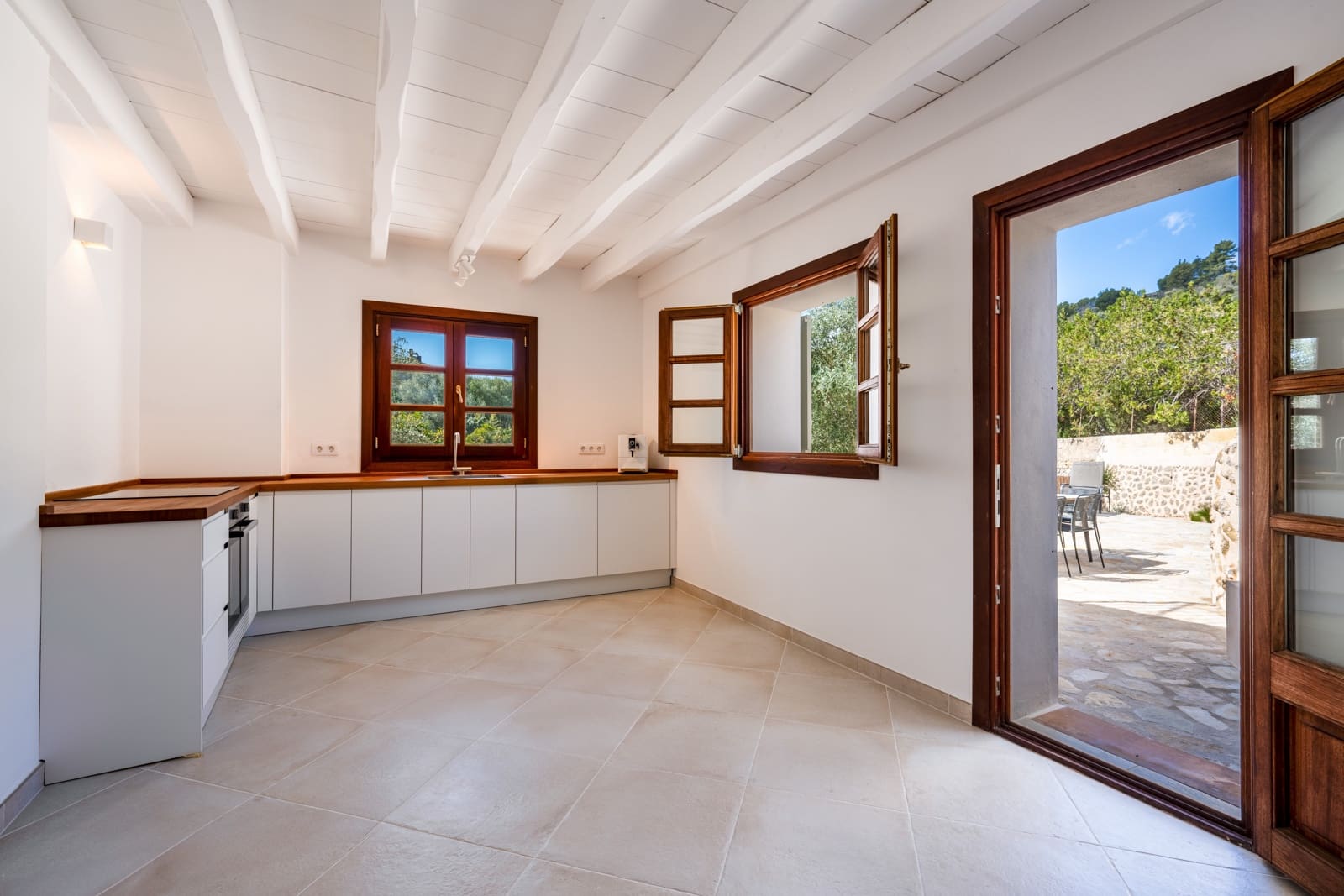 3 Zimmer Villa zu vermieten in Selva mit Pool - 2.750 € (Ref: 10054420)