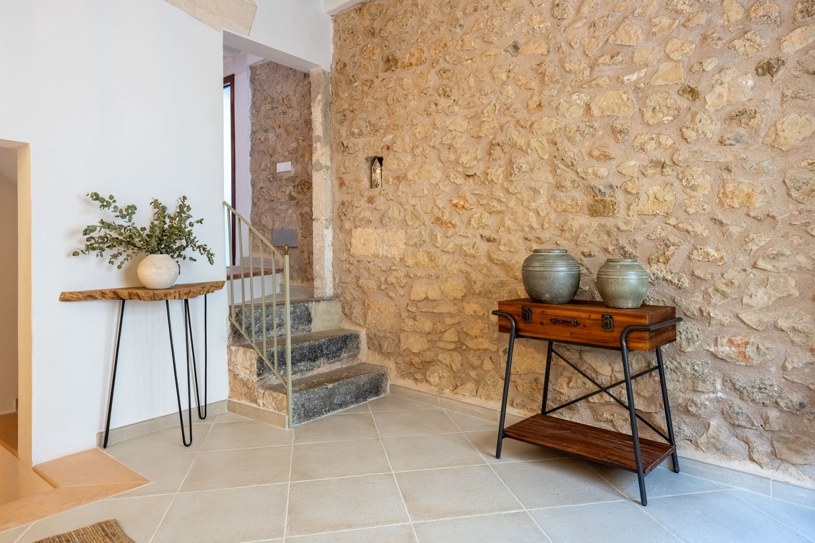 3 Zimmer Villa zu vermieten in Selva mit Pool - 2.750 € (Ref: 10054420)