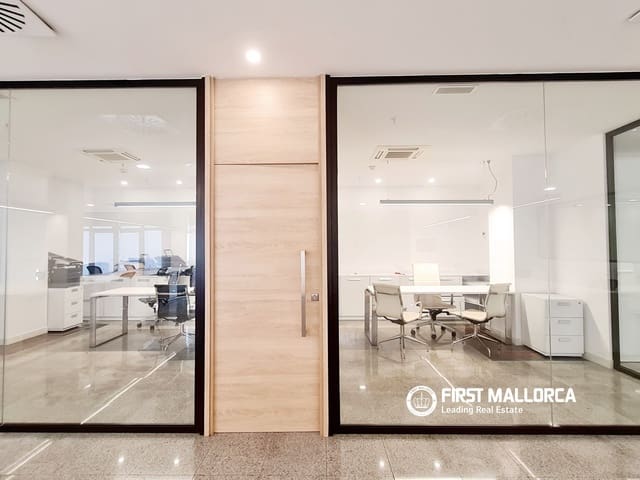 Kommersiell til leie i Las Maravillas, Palma de Mallorca - € 4 000 (Ref: 10060987)