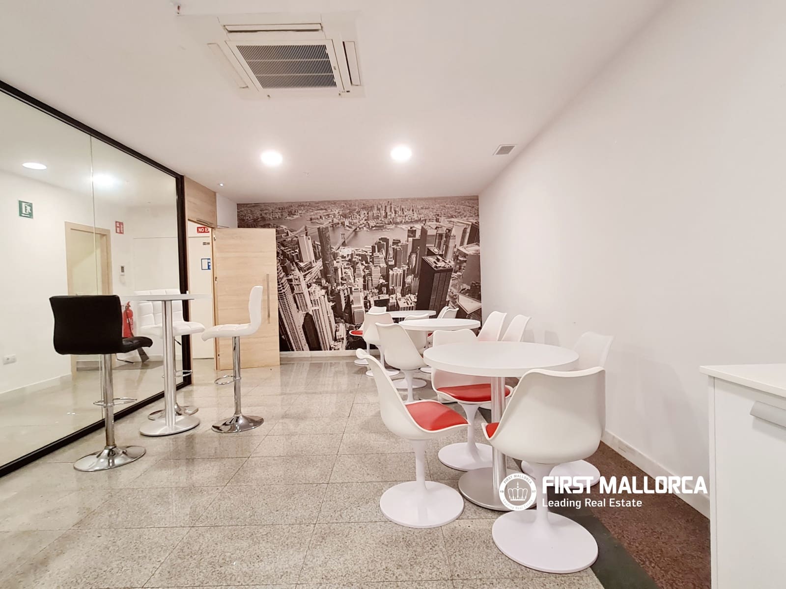 Gewerbe zu vermieten in Palma de Mallorca - 4.000 € (Ref: 10060987)