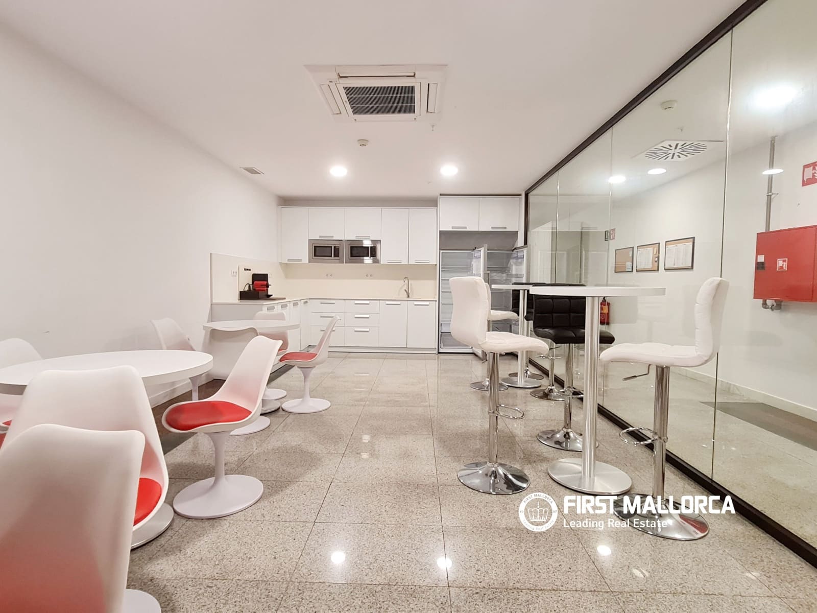 Gewerbe zu vermieten in Palma de Mallorca - 4.000 € (Ref: 10060987)
