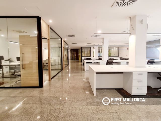 Kommersiell til leie i Las Maravillas, Palma de Mallorca - € 4 000 (Ref: 10060987)