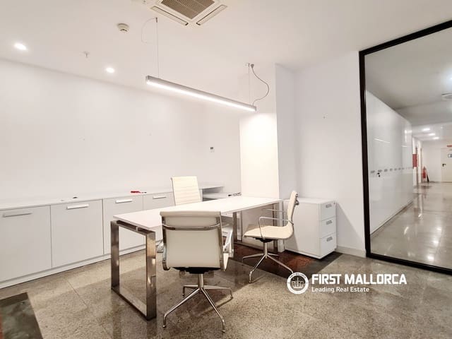 Kommersiell til leie i Las Maravillas, Palma de Mallorca - € 4 000 (Ref: 10060987)