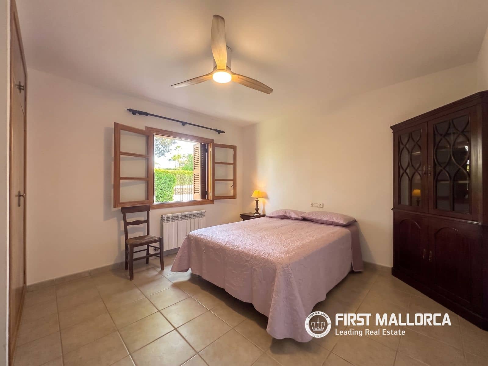 5 bedroom Villa for sale in Sa Rapita / La Rapita with garage - € 1,170,000 (Ref: 10060991)