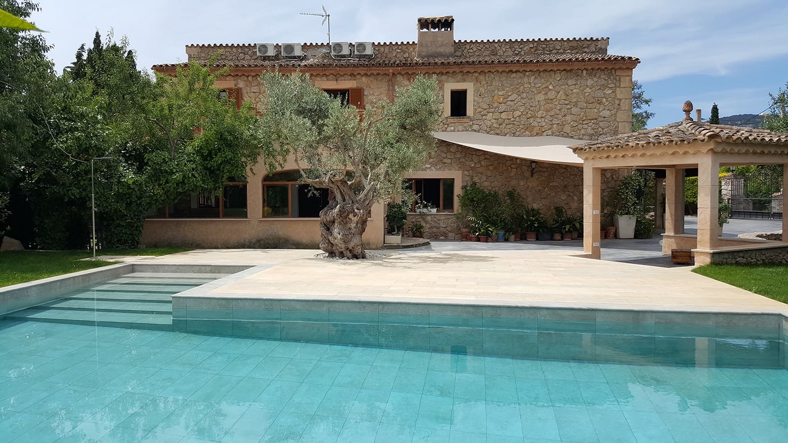 4 camera da letto Villa da affittare in Es Capdella con piscina garage - 5.500 € (Rif: 10060992)