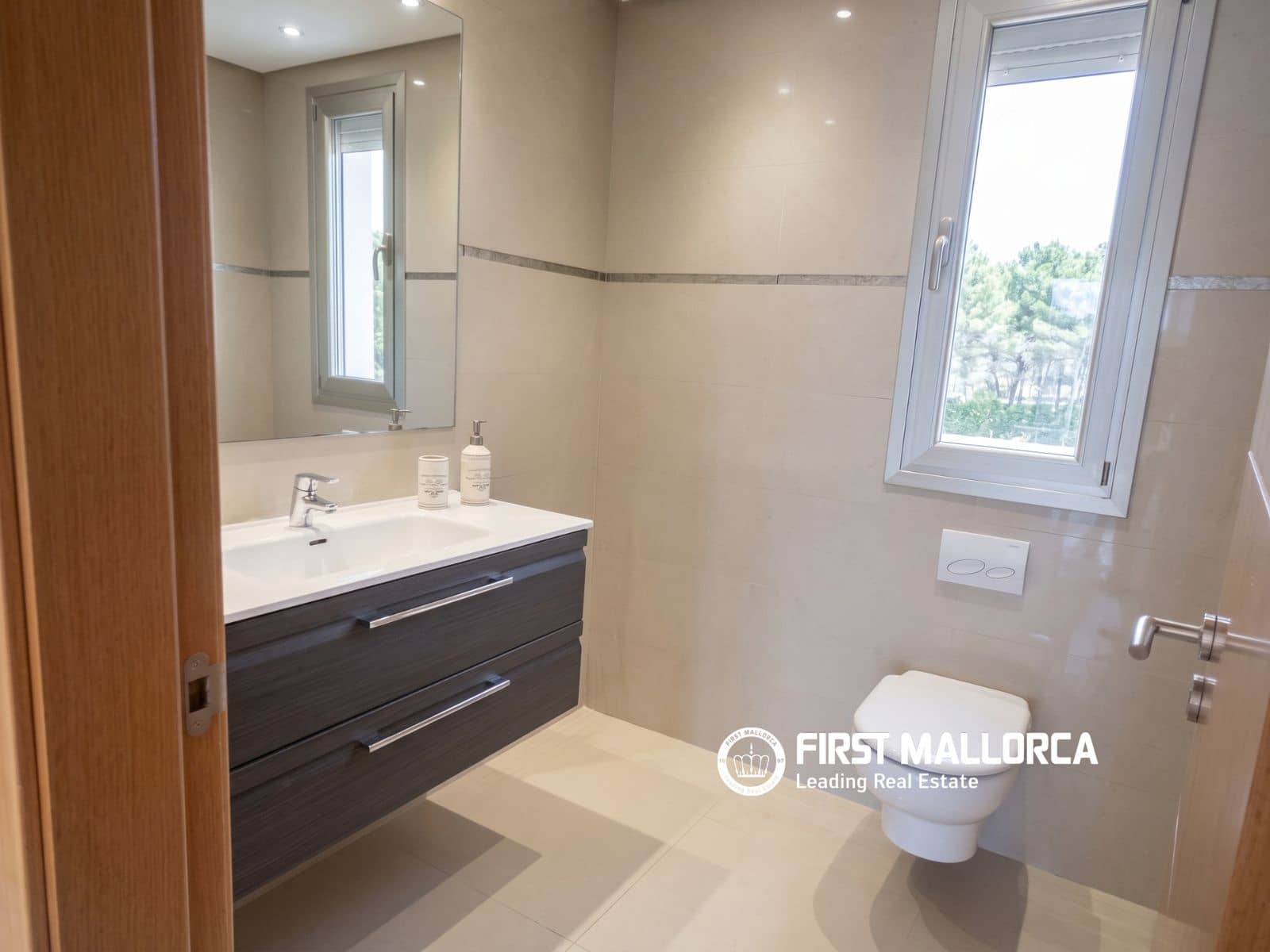 4 sovrum Semi-fristående Villa att hyra i Cala Vinyes / Cala Vinyas / Cala Vinas med garage - 3 950 € (Ref: 10065581)
