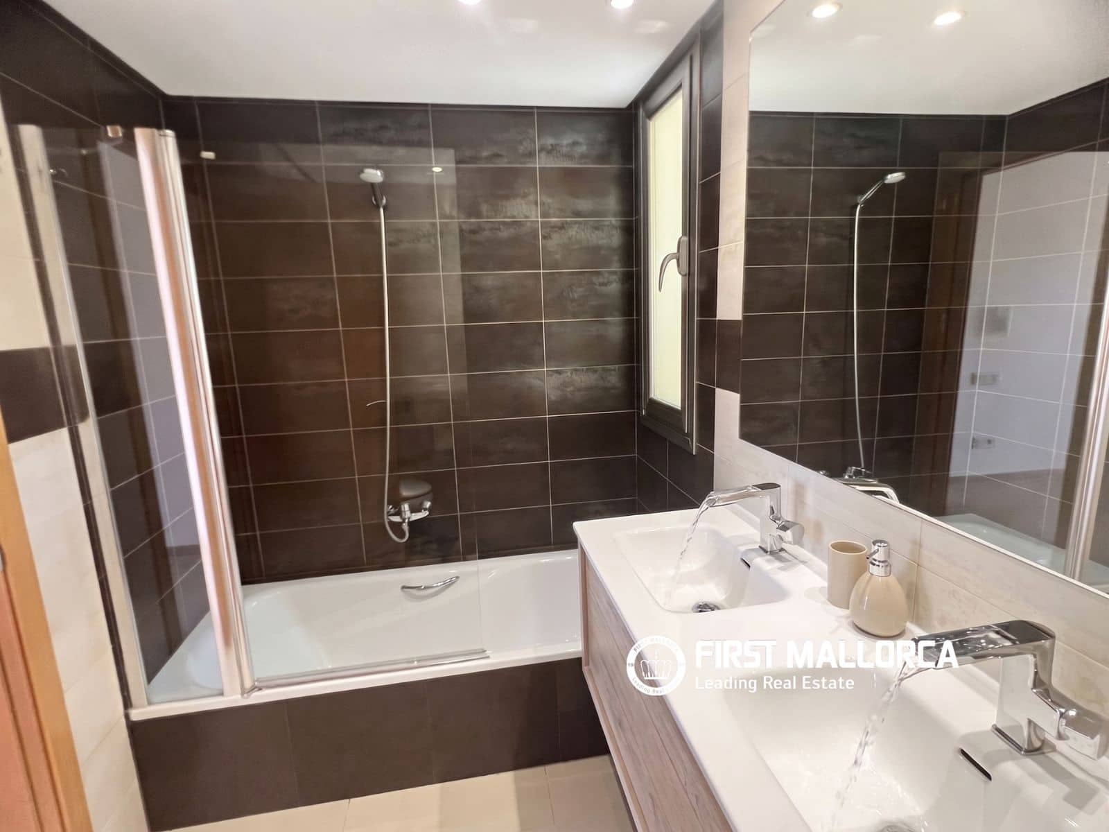 4 sovrum Semi-fristående Villa att hyra i Cala Vinyes / Cala Vinyas / Cala Vinas med garage - 3 950 € (Ref: 10065581)