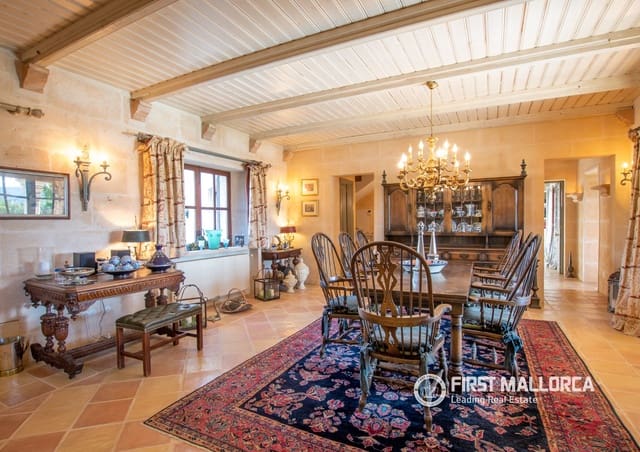 4 soveværelse Finca/Landehus til salg i Porreres med garage - € 2.485.000 (Ref: 10077223)