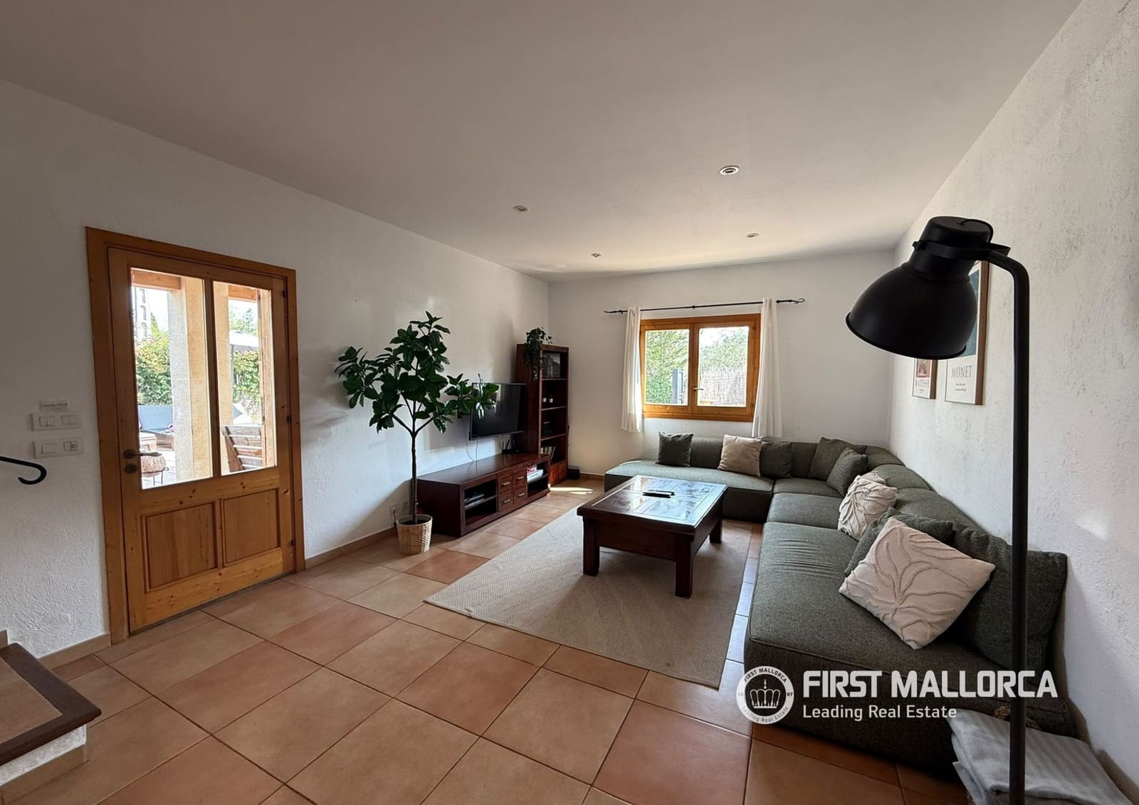 Chalet de 5 habitaciones en Pollensa / Pollença en alquiler con piscina garaje - 2.000 € (Ref: 10080038)