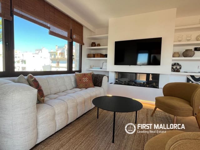 Appartement de 3 chambres à louer à Santa Catalina, Palma de Mallorca avec garage - 4 300 € (Ref: 10080039)