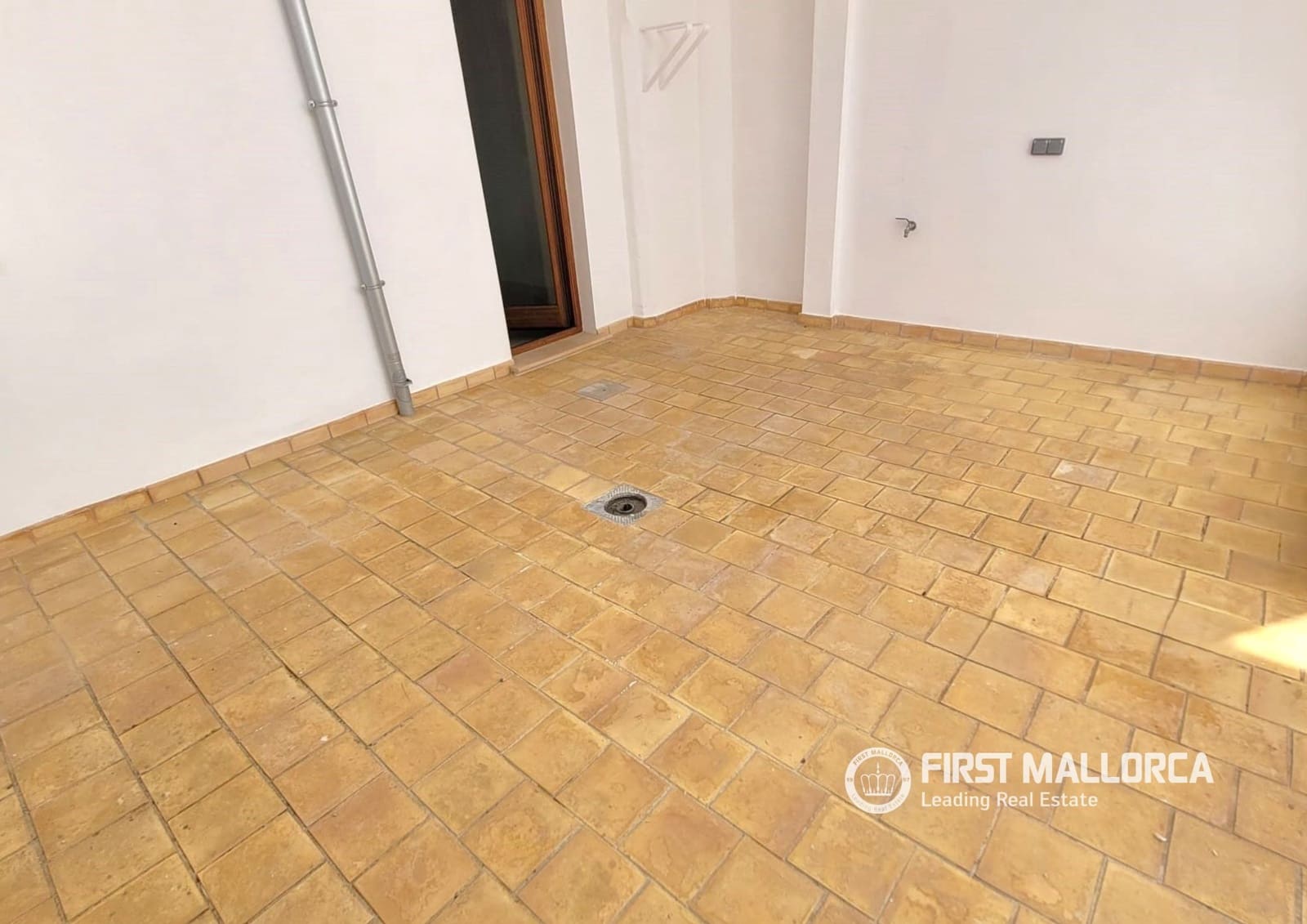 Casa de 3 habitaciones en Llucmajor en alquiler con garaje - 2.600 € (Ref: 10080040)