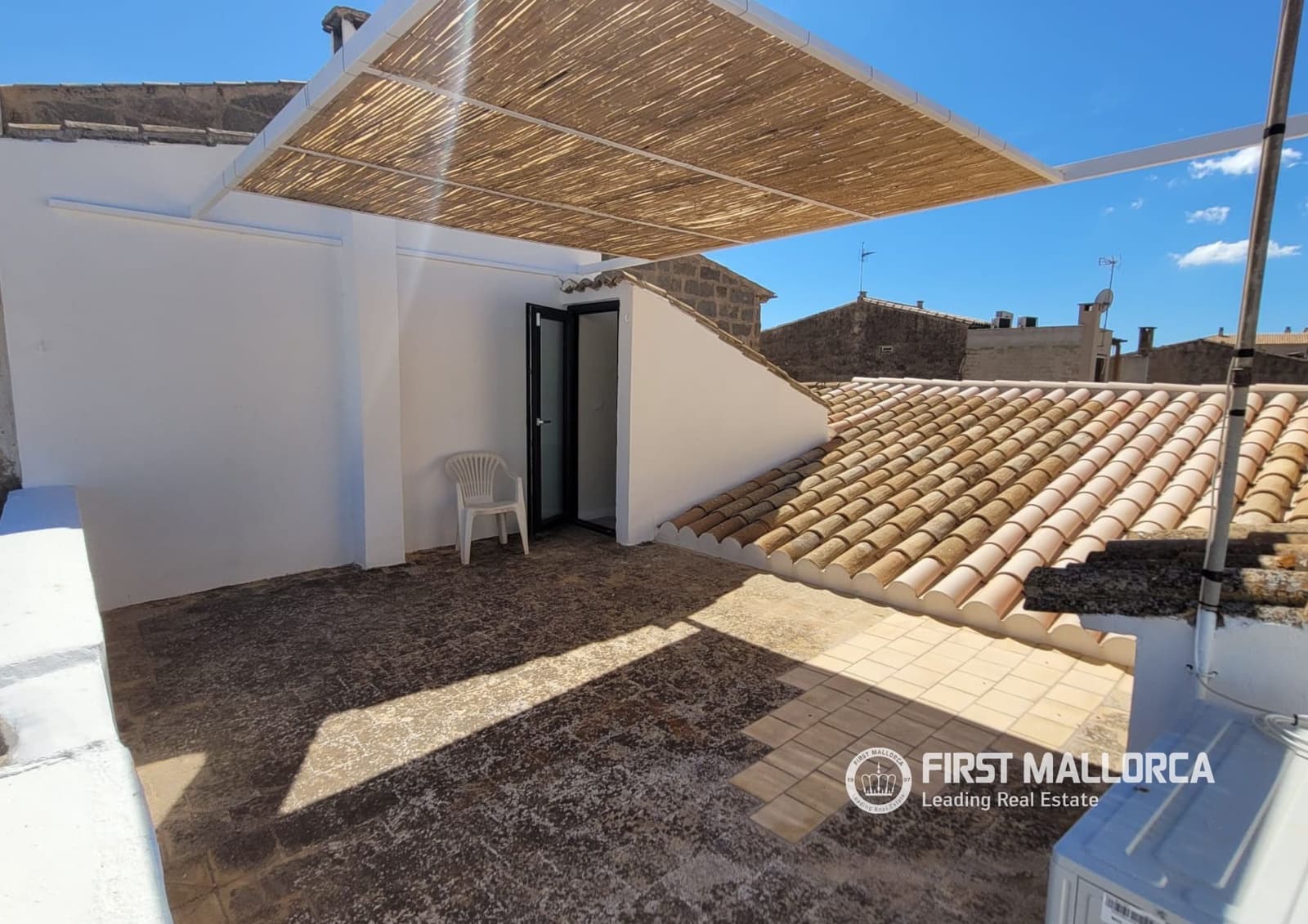 Casa de 3 habitaciones en Llucmajor en alquiler con garaje - 2.600 € (Ref: 10080040)