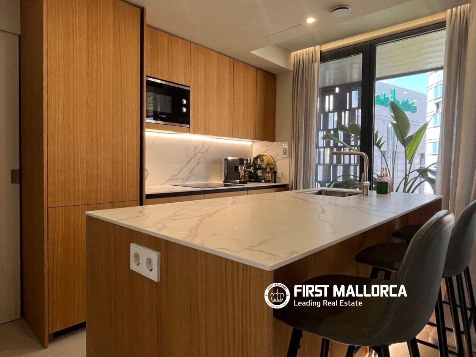 2 soveværelse Penthouse til leje i Palma de Mallorca med garage - € 3.500 (Ref: 10085265)