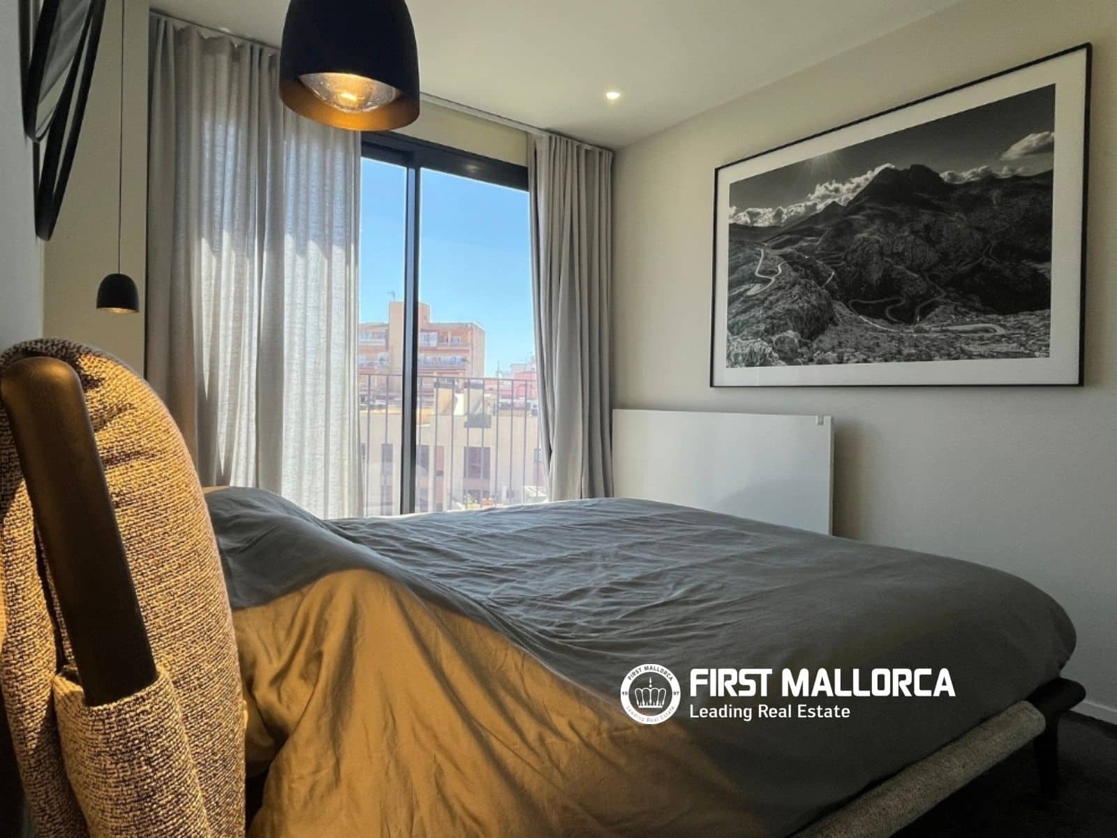 2 soveværelse Penthouse til leje i Palma de Mallorca med garage - € 3.500 (Ref: 10085265)