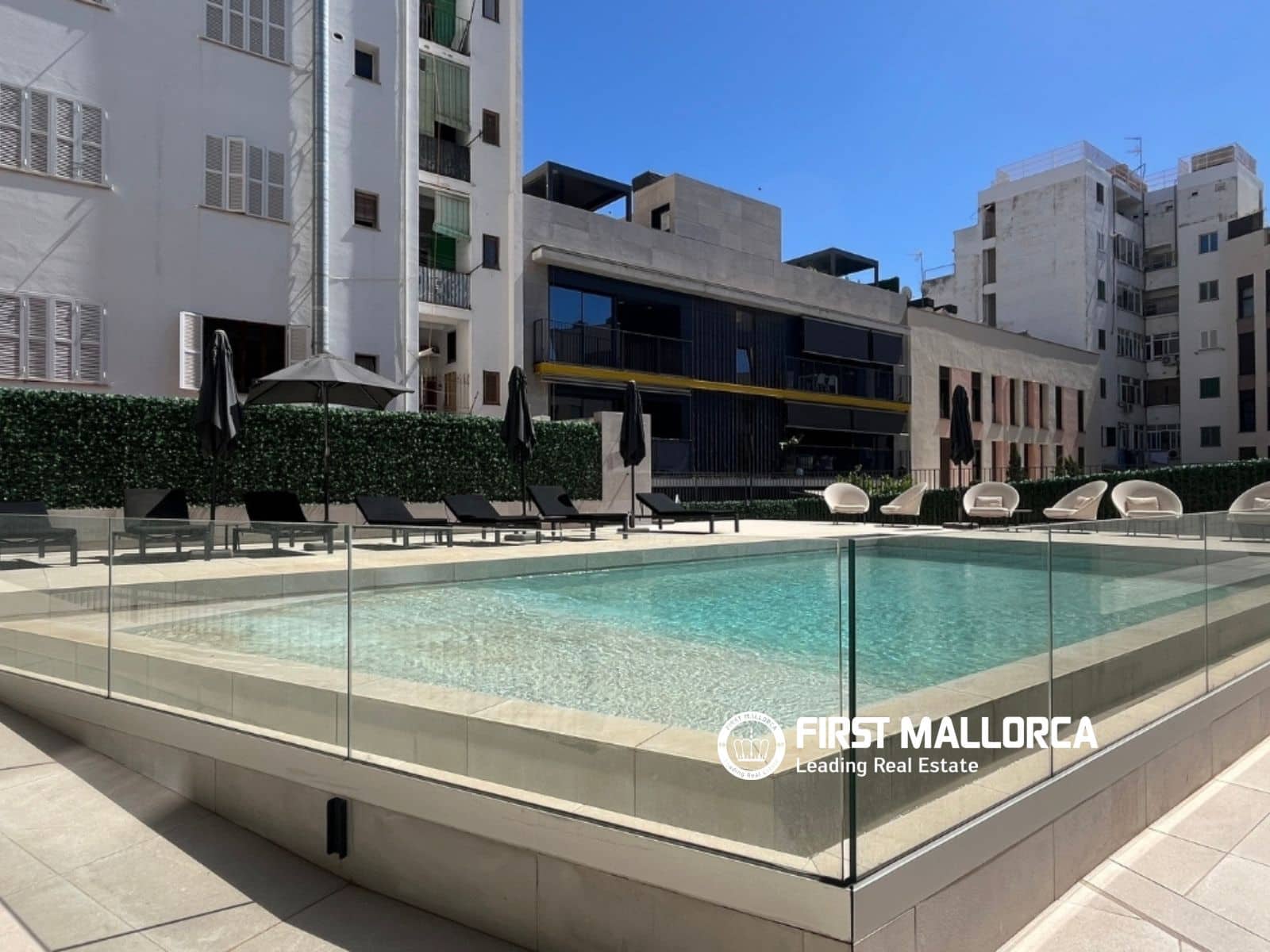 2 soveværelse Penthouse til leje i Palma de Mallorca med garage - € 3.500 (Ref: 10085265)