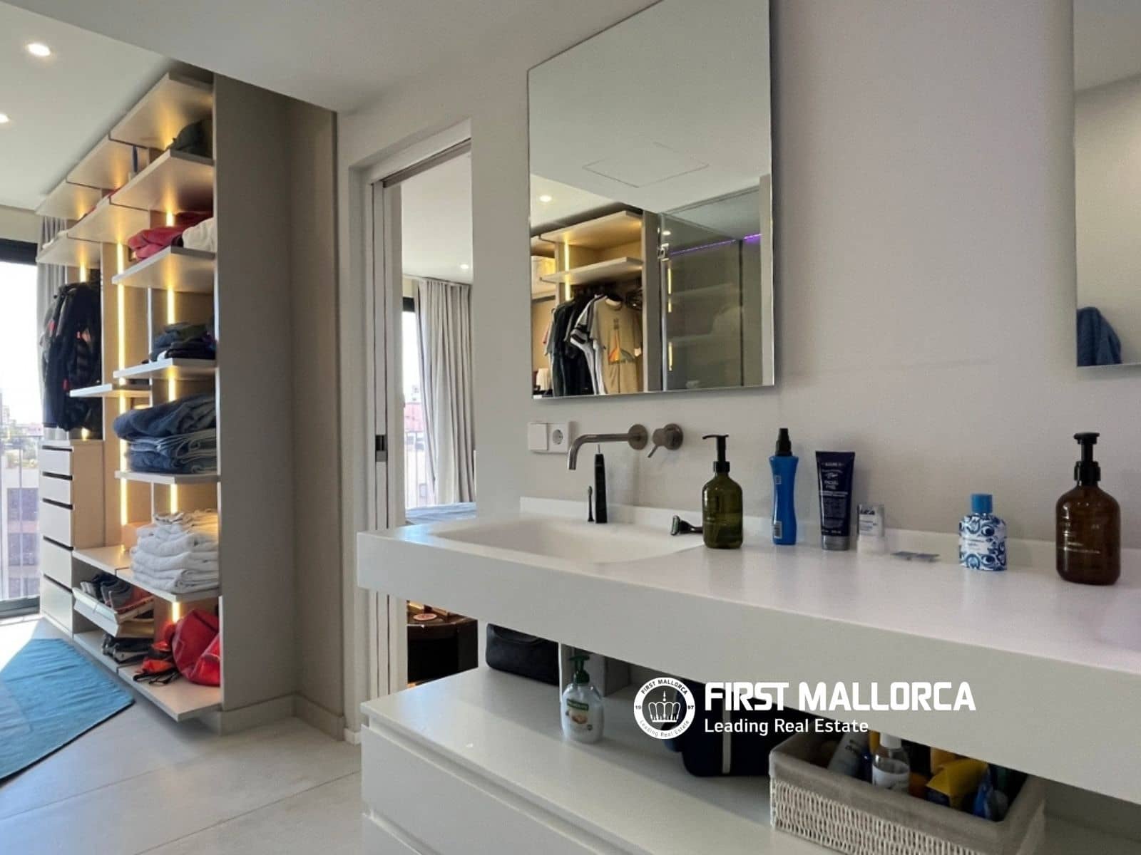 2 soveværelse Penthouse til leje i Palma de Mallorca med garage - € 3.500 (Ref: 10085265)