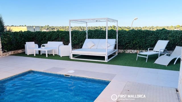 3 soverom Kjedet enebolig til leie i Portocristo / Port de Manacor, Manacor med svømmebasseng - € 2 500 (Ref: 10088598)