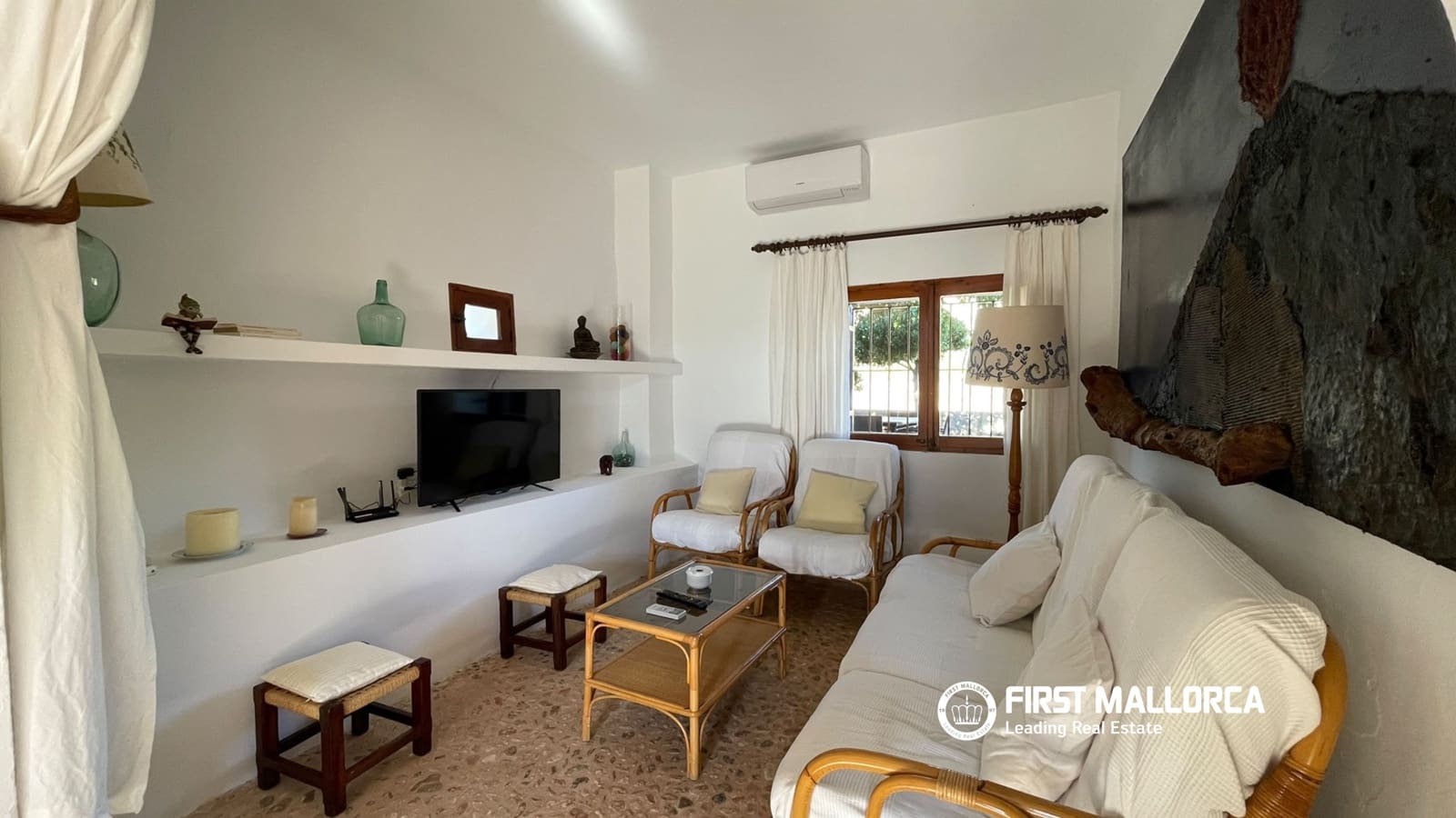 4 bedroom Finca/Country House for rent in Pollensa / Pollenca with garage - € 2,200 (Ref: 10106524)